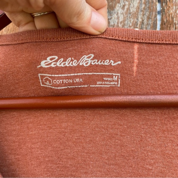 EDDIE BAUER Women’s Rust Brown Henley Round Neck Long Sleeve T Shirt Size Medium - Picture 2 of 11